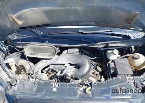 2019 Ford Transit-250 z USA, uszkodzony, nr VIN 1FTYR3XM9KKB33074